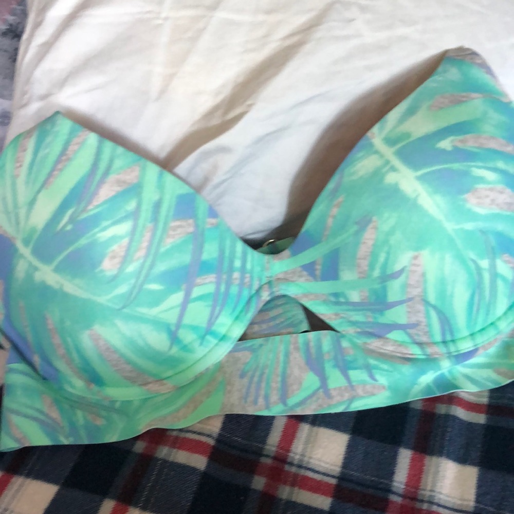 Brand new pink bonded bra with green leaf pattern
